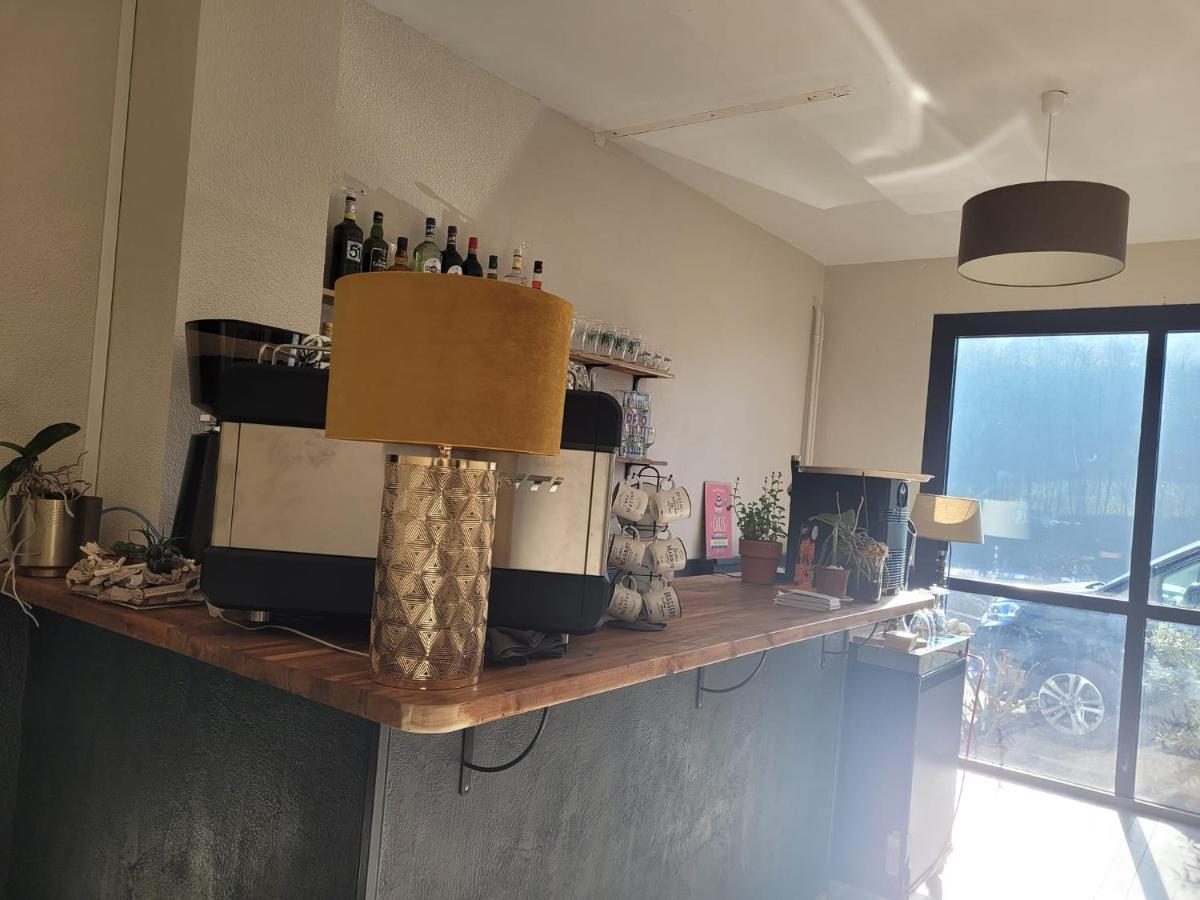 Logis Hotel Restaurant L'Escapade Lamastre Εξωτερικό φωτογραφία